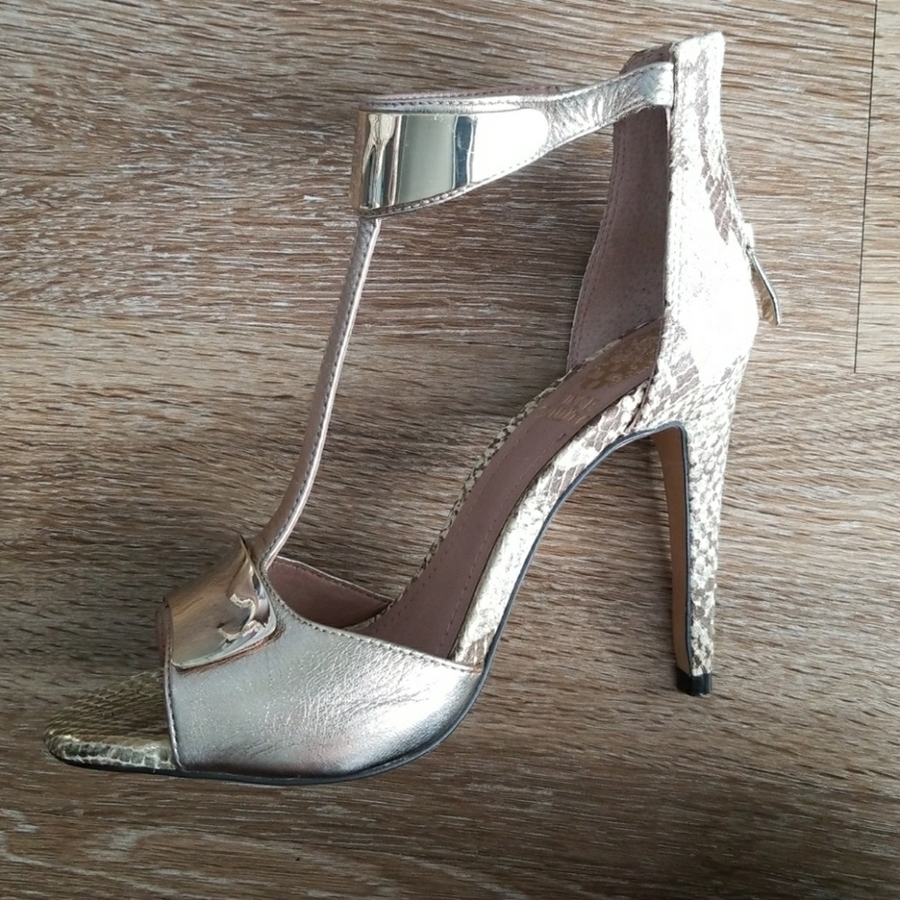 Vince Camuto gold heels